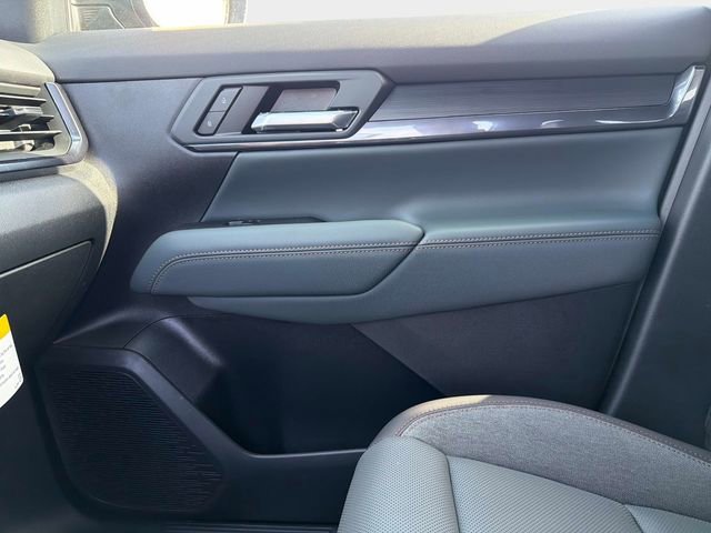 New 2026 GMC Terrain AT4 w/ Convenience Package III AWD/4WD image 22
