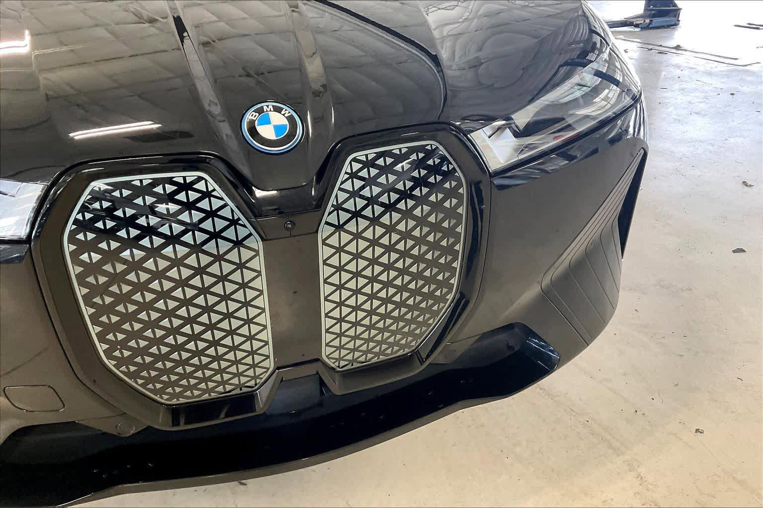 Certified 2023 BMW iX xDrive50 w/ Ultimate Package 2 image 28