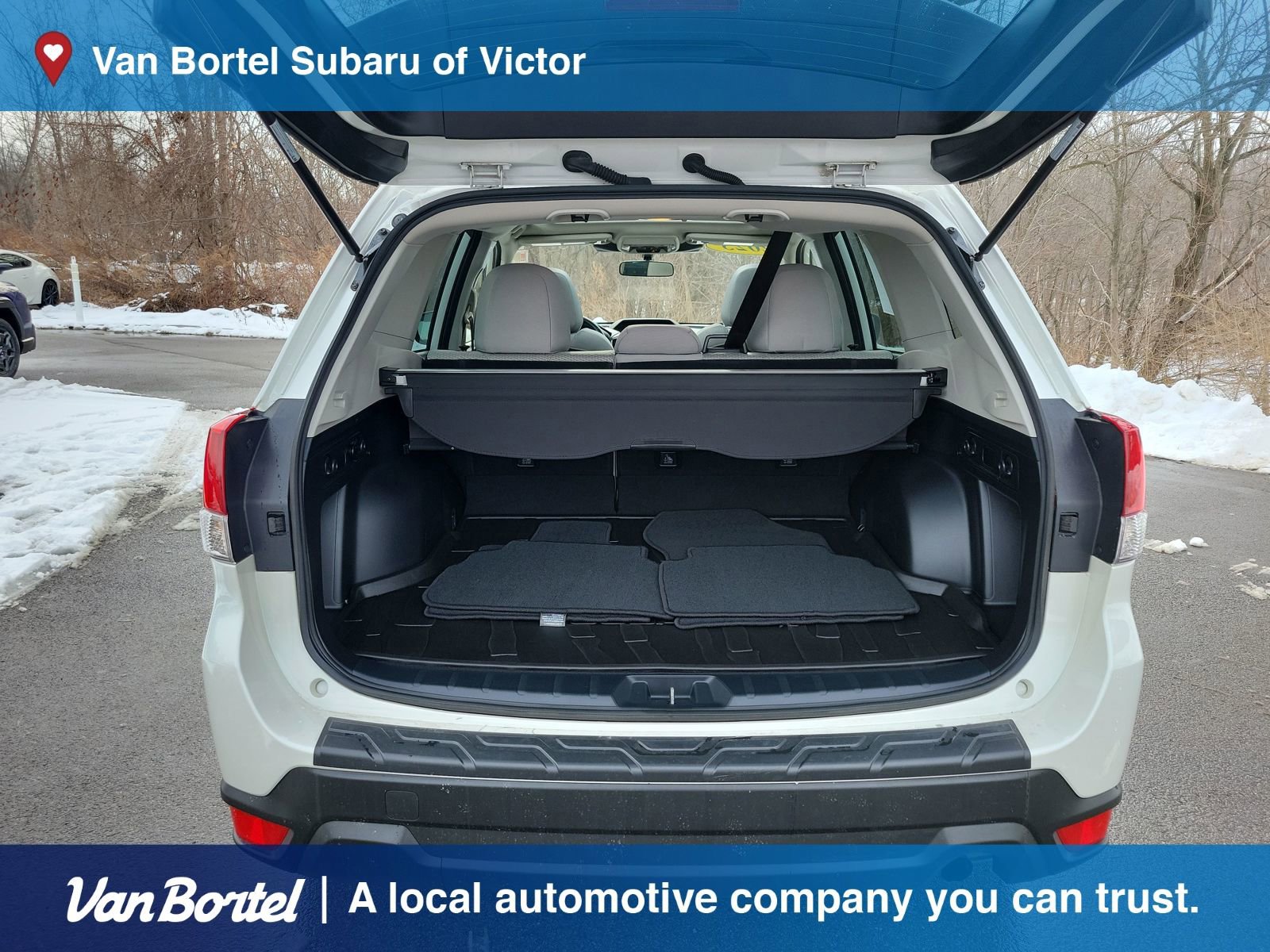 Used 2023 Subaru Forester Premium image 49