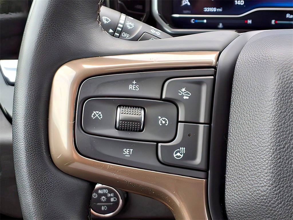 Used 2024 Chevrolet Silverado 2500 High Country w/ High Country Premium Package image 15