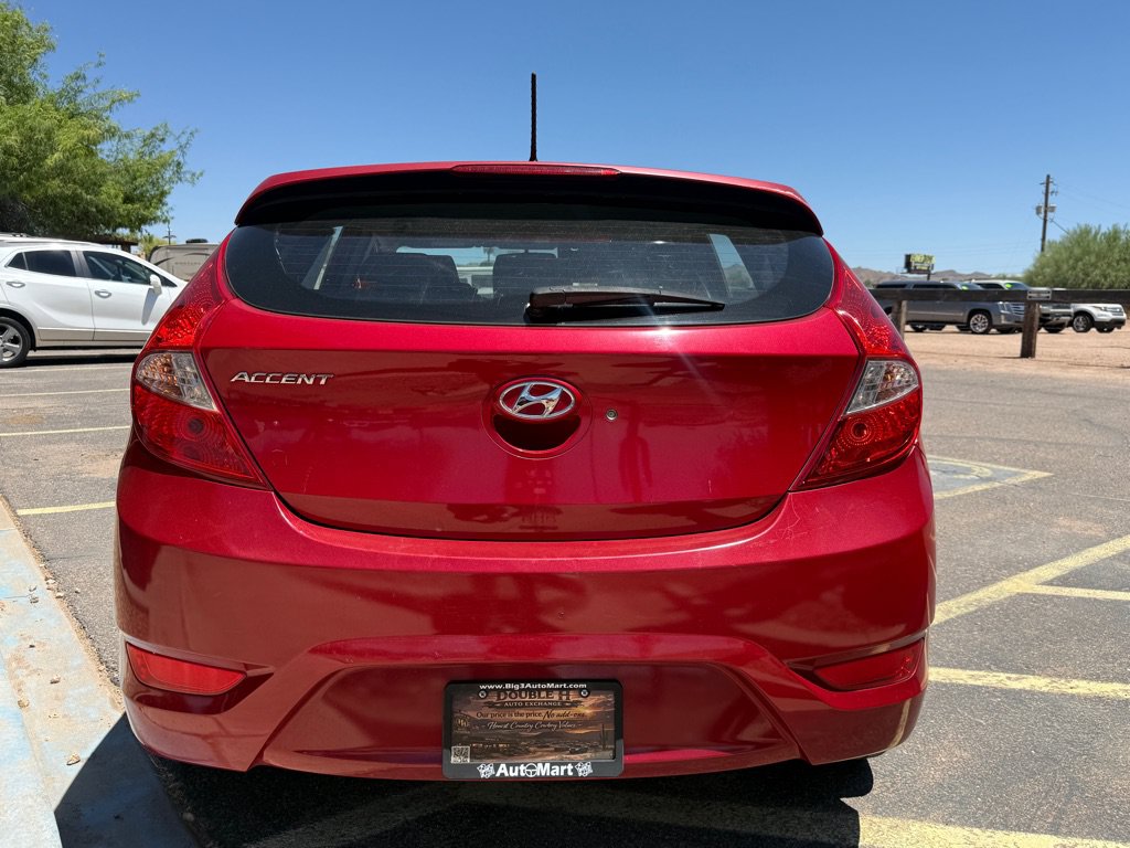 Used 2013 Hyundai Accent SE FWD image 7