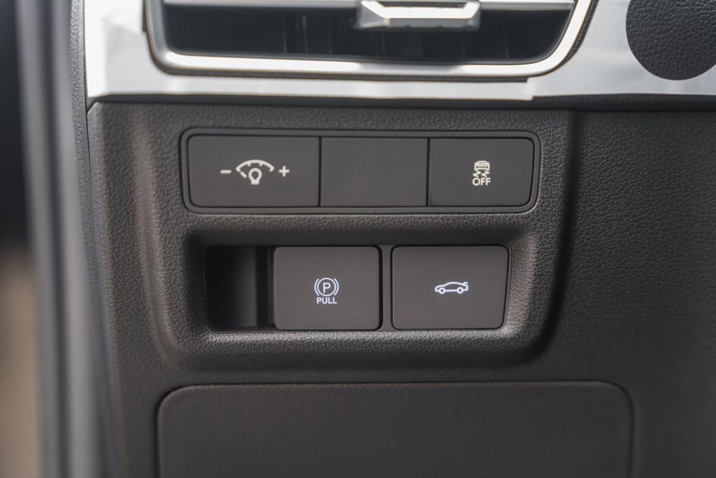 New 2026 Hyundai Sonata SEL FWD image 33