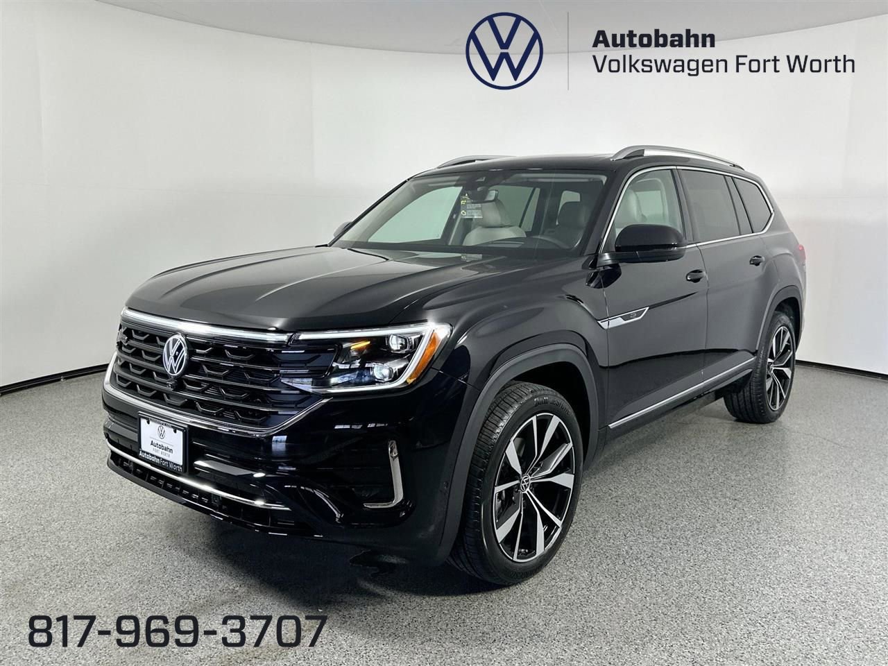 New 2026 Volkswagen Atlas SEL Premium R-Line
