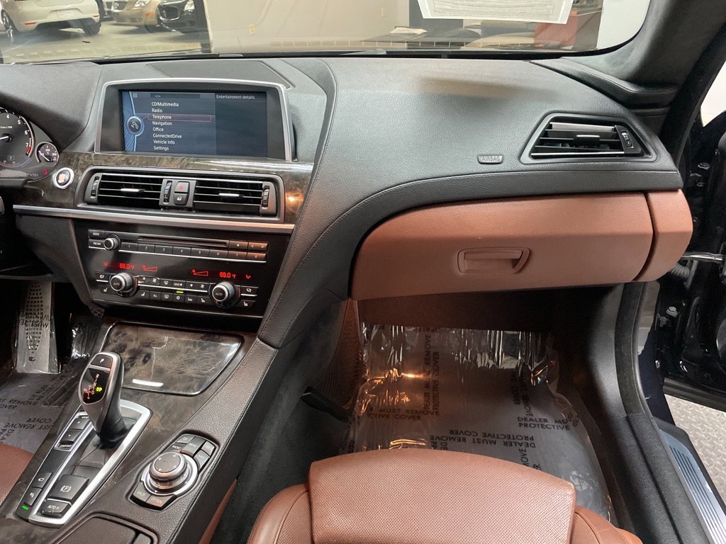 Used 2012 BMW 650i Coupe image 38