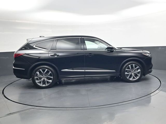 Used 2023 Acura MDX SH-AWD w/ Technology Package image 3