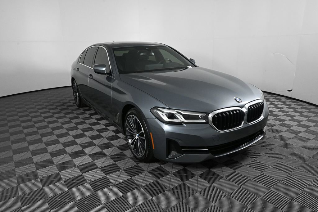 Used 2022 BMW 540i w/ Premium Package image 23