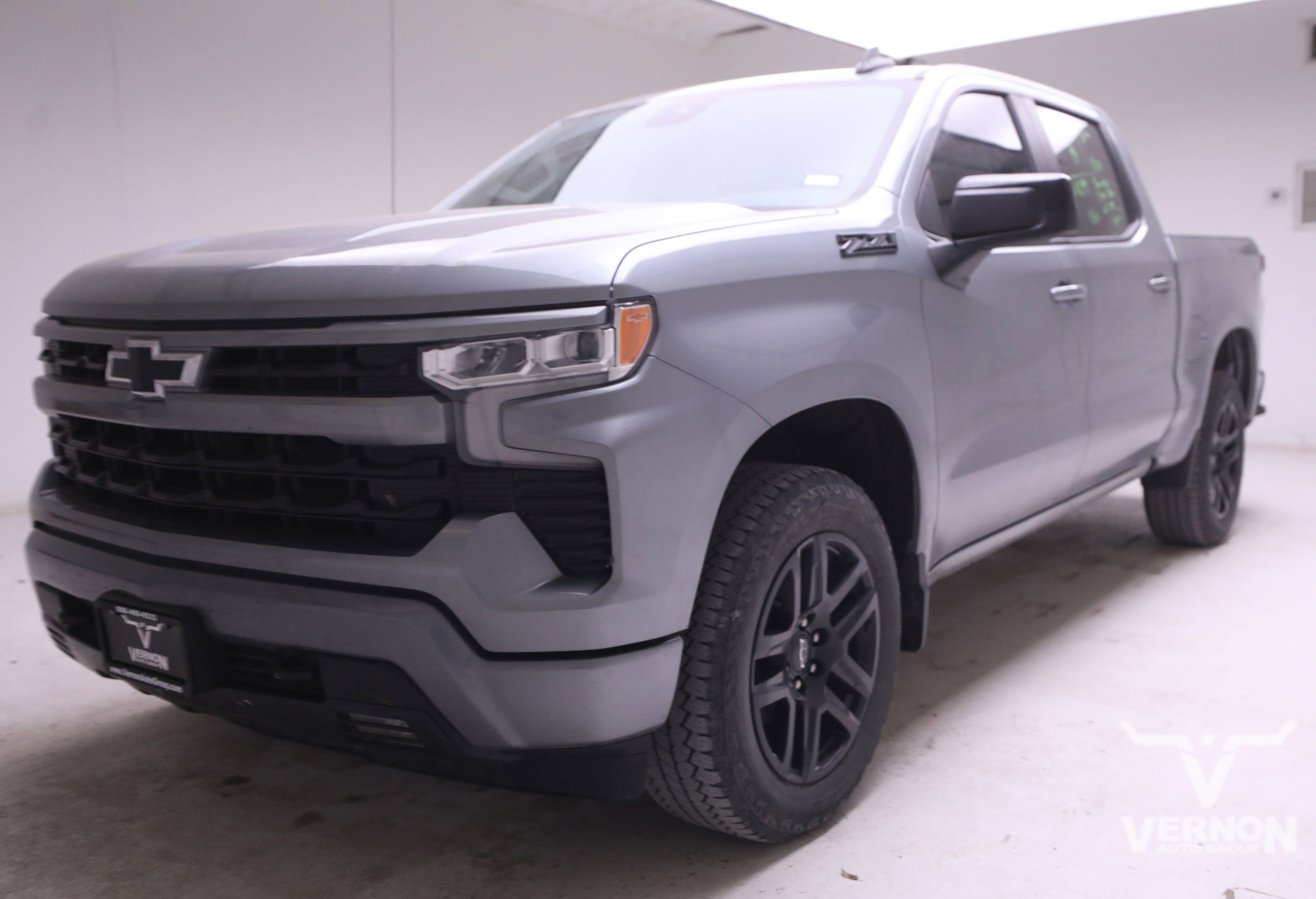 Used 2023 Chevrolet Silverado 1500 RST w/ Z71 Off-Road Package image 1