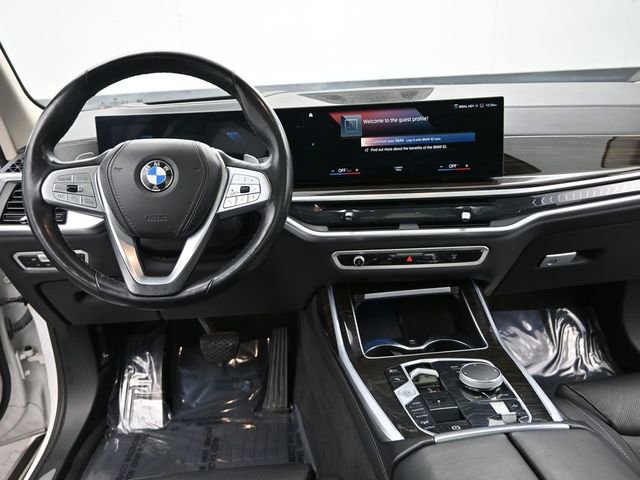 Used 2023 BMW X7 xDrive40i w/ Premium Package image 14