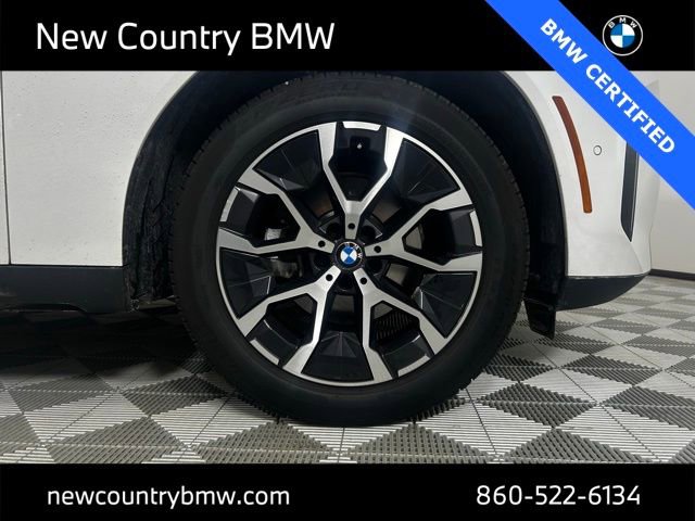 Certified 2025 BMW X3 xDrive30i w/ Premium Package image 9
