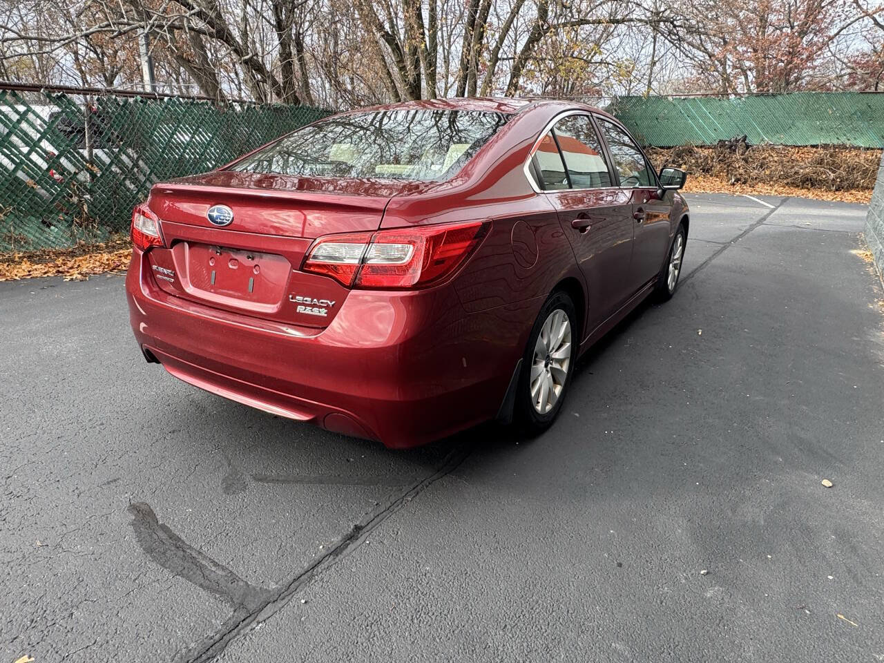 Used 2017 Subaru Legacy 2.5i w/ Alloy Wheel Package image 2