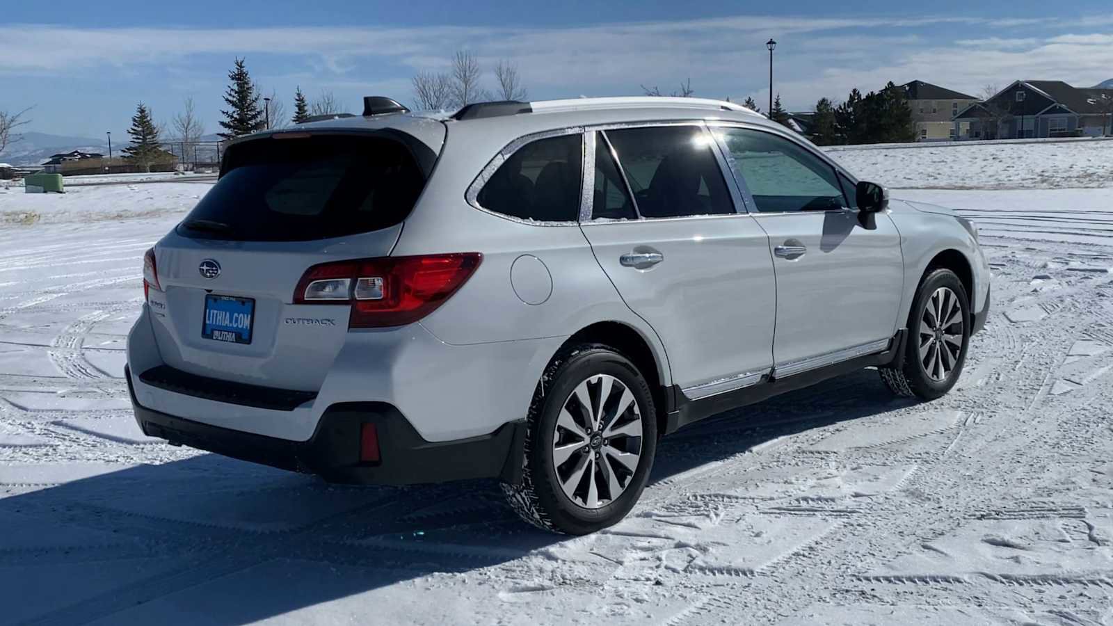 Used 2018 Subaru Outback 2.5i Touring image 8