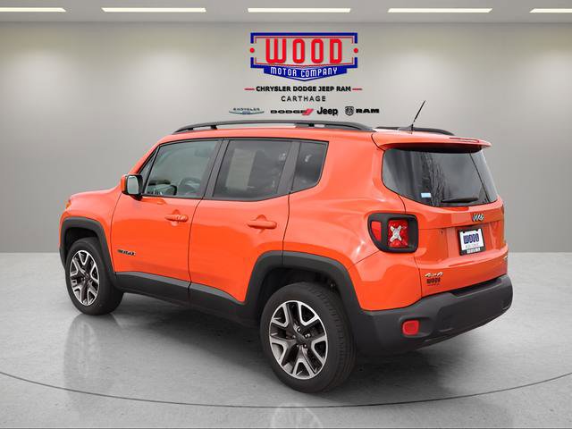 Used 2016 Jeep Renegade Latitude image 4