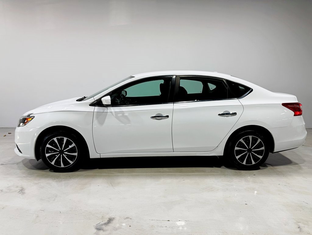 Used 2019 Nissan Sentra SV image 4