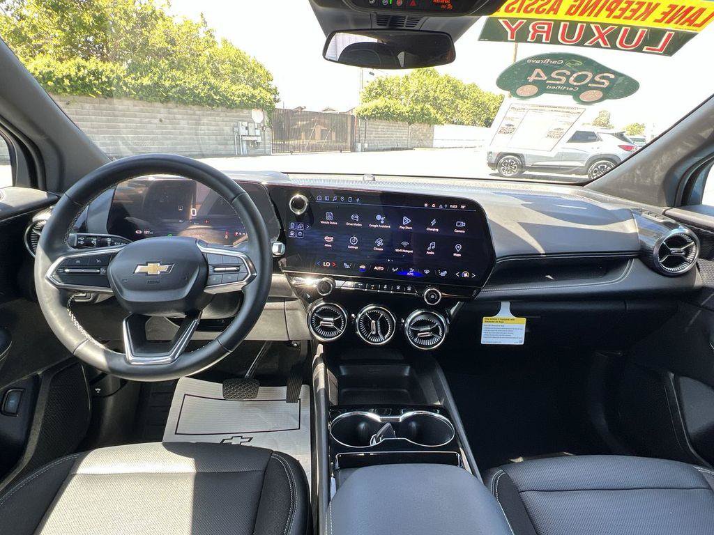 Certified 2024 Chevrolet Blazer EV LT AWD/4WD image 22