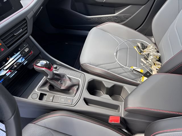 New 2026 Volkswagen Jetta GLI Autobahn FWD image 14