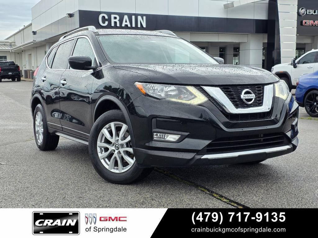 Used 2017 Nissan Rogue SV
