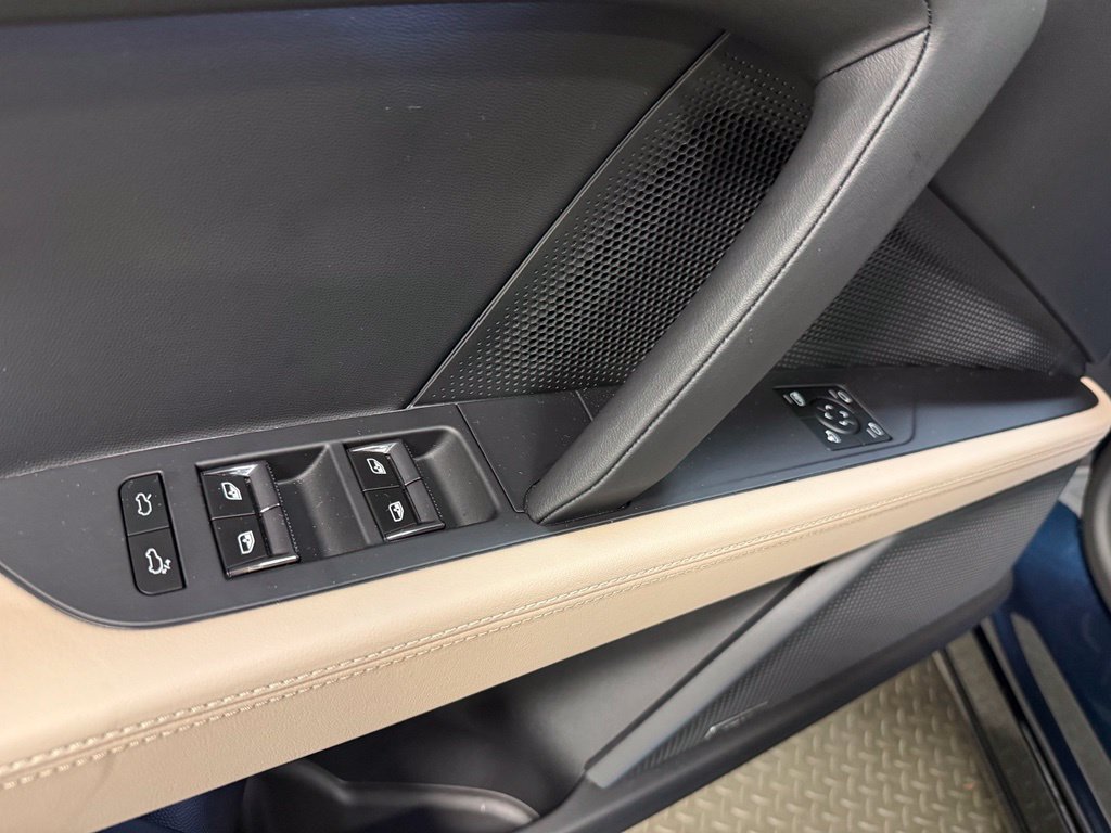 New 2026 Porsche Cayenne Electric AWD/4WD image 23