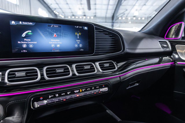 Used 2023 Mercedes-Benz Maybach GLS 600 4MATIC image 38