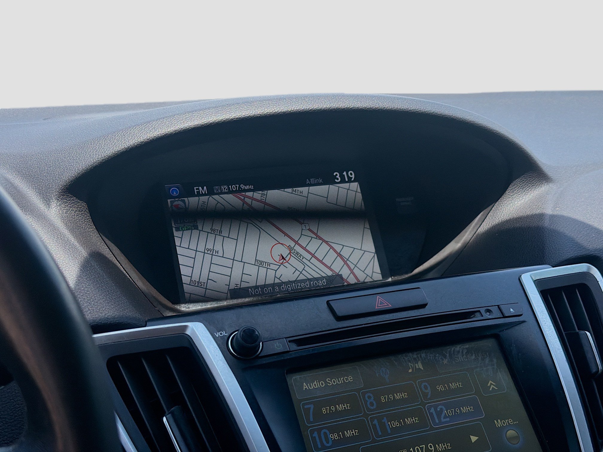 Used 2015 Acura TLX V6 w/ Technology Package FWD image 11