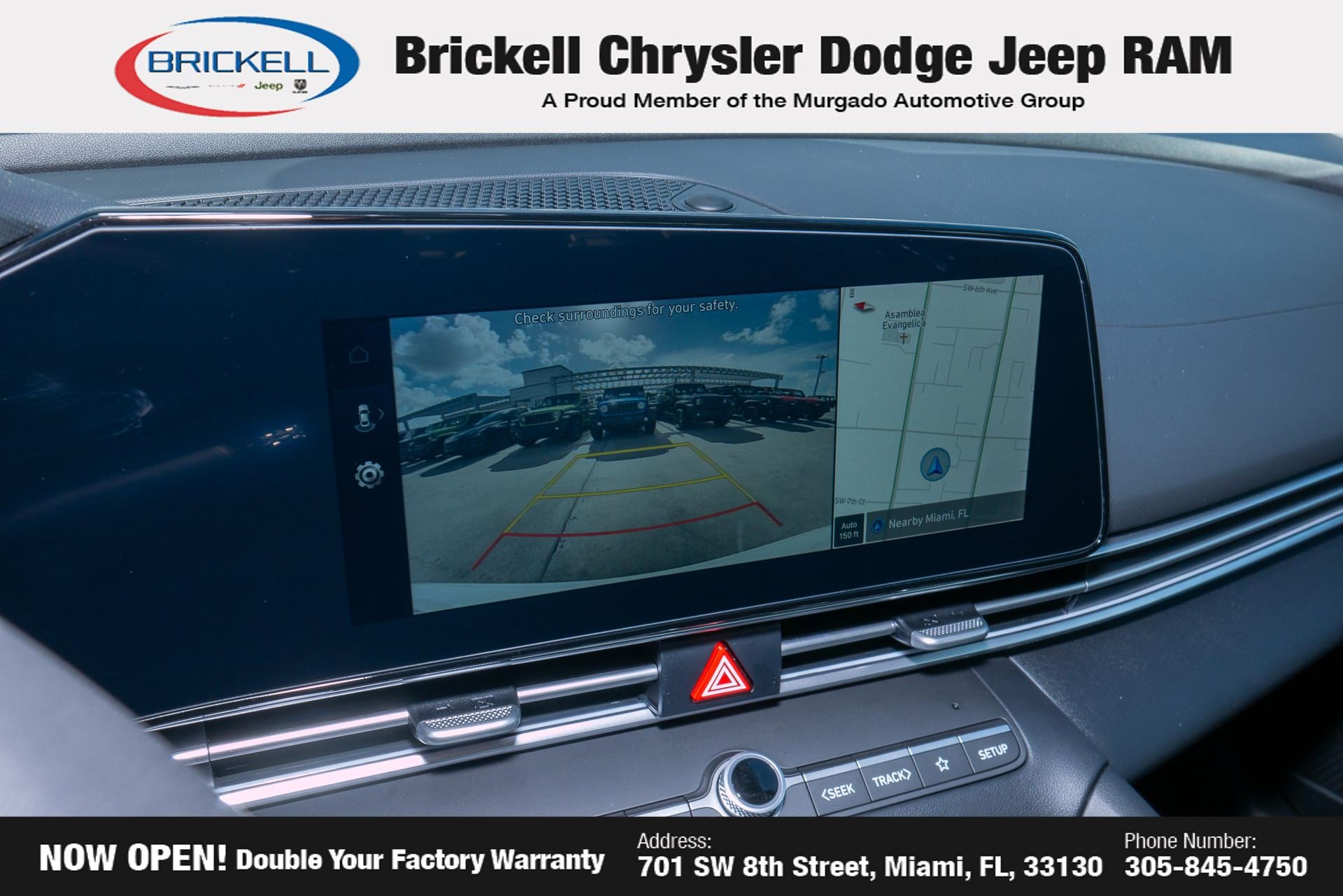 Used 2025 Hyundai Elantra Limited FWD image 31