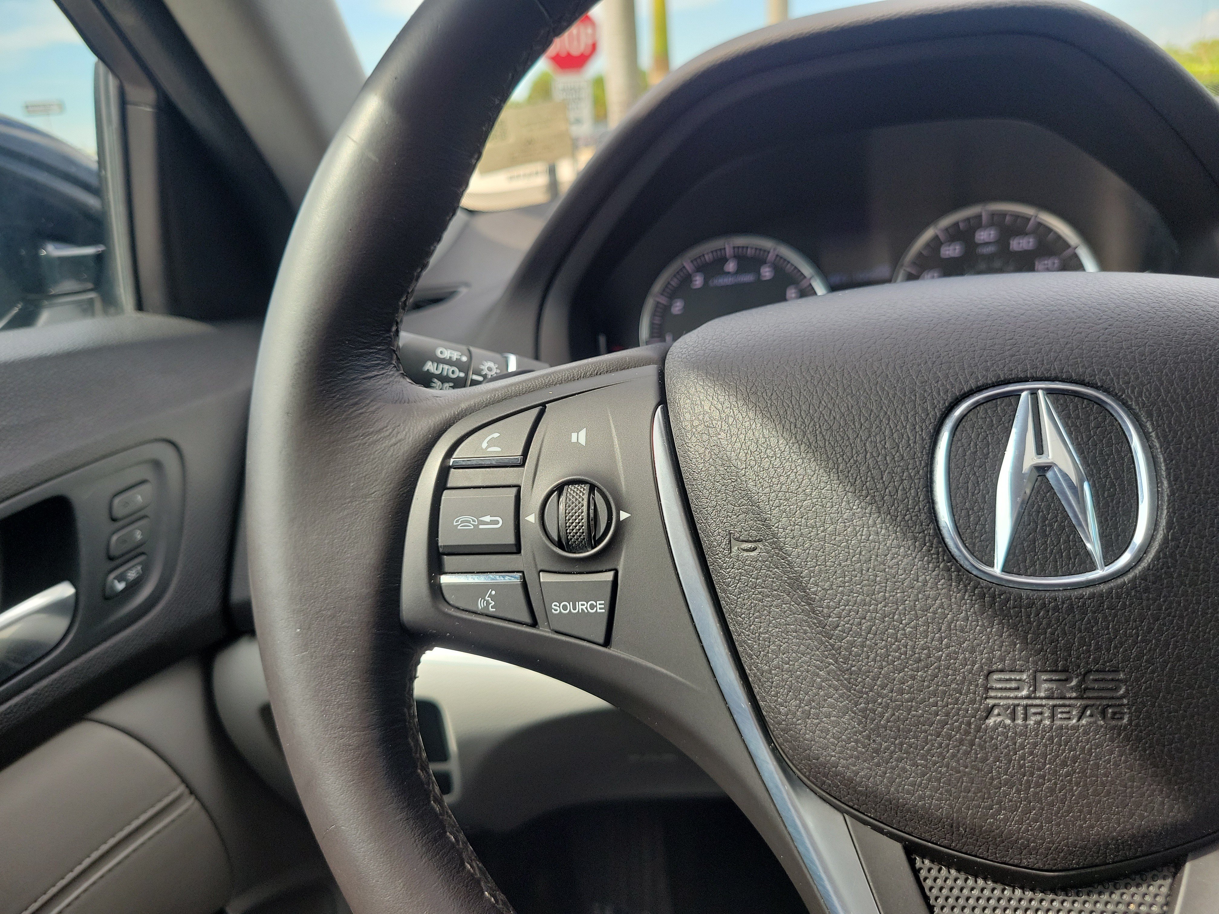 Used 2016 Acura TLX V6 FWD image 18