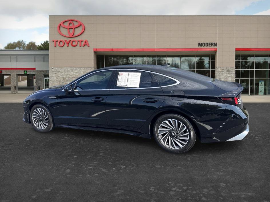 Used 2025 Hyundai Sonata SEL FWD image 5