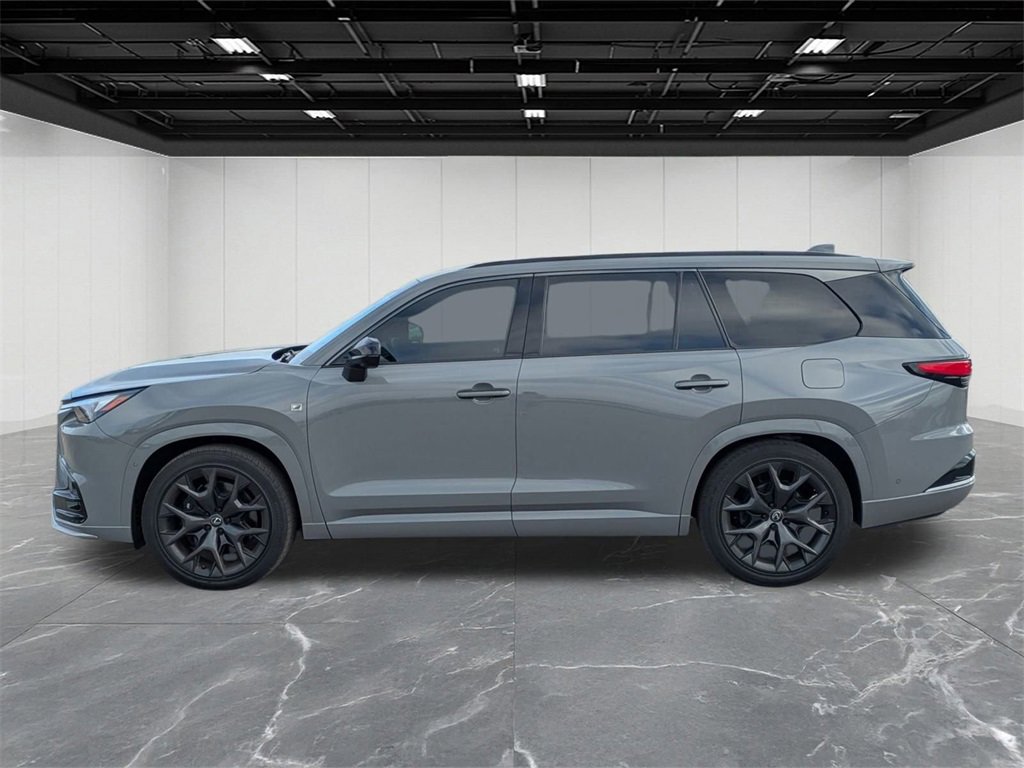 Used 2024 Lexus TX 500h AWD w/ Technology Package image 2