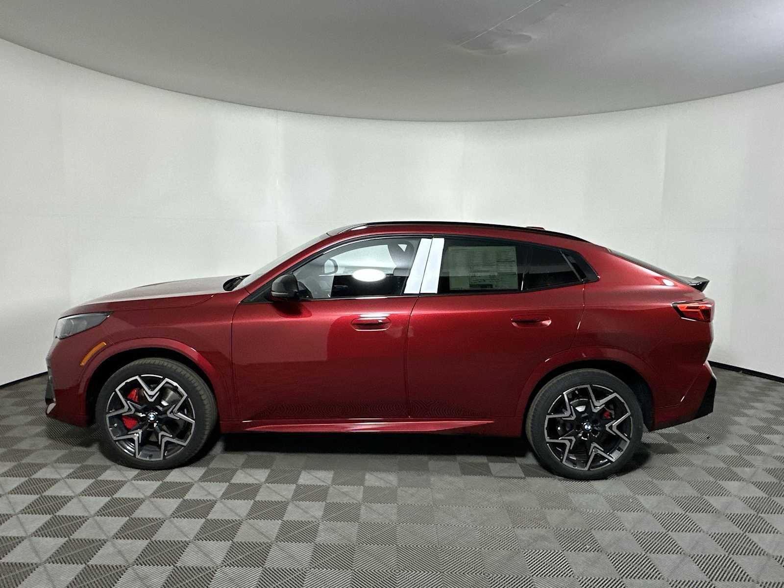 New 2026 BMW X2 xDrive28i w/ Technology Package image 4