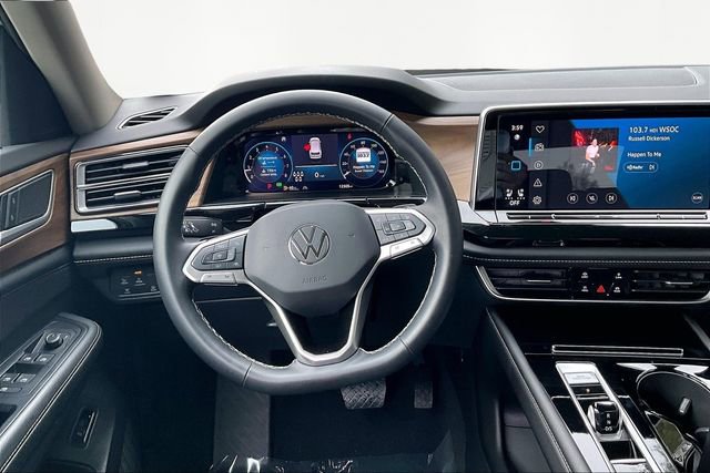 Used 2024 Volkswagen Atlas SE image 8