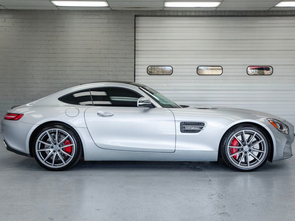 Used 2016 Mercedes-Benz AMG GT S image 3
