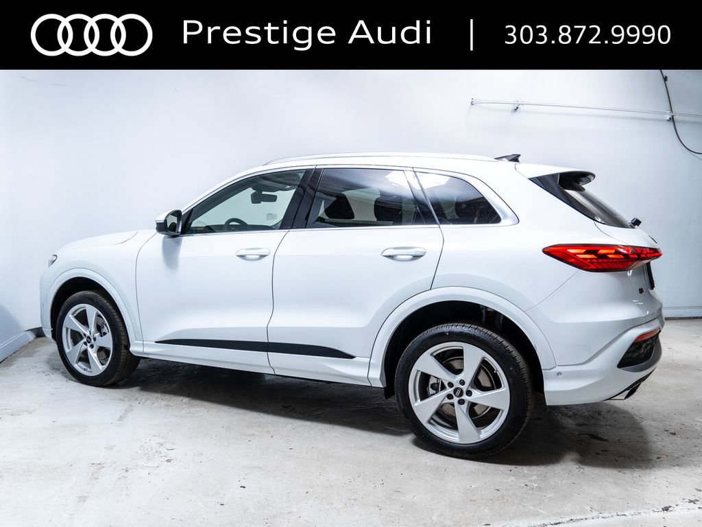 New 2026 Audi Q5 Premium Plus AWD/4WD image 2