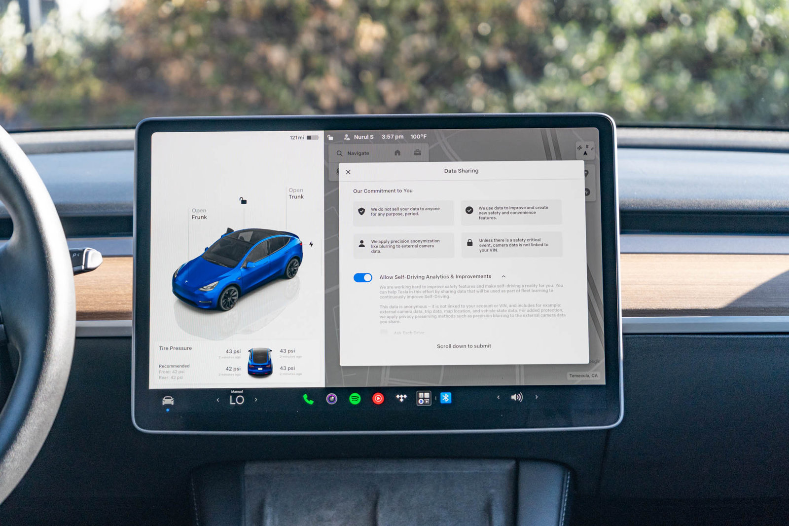 Used 2023 Tesla Model Y Long Range AWD/4WD image 18