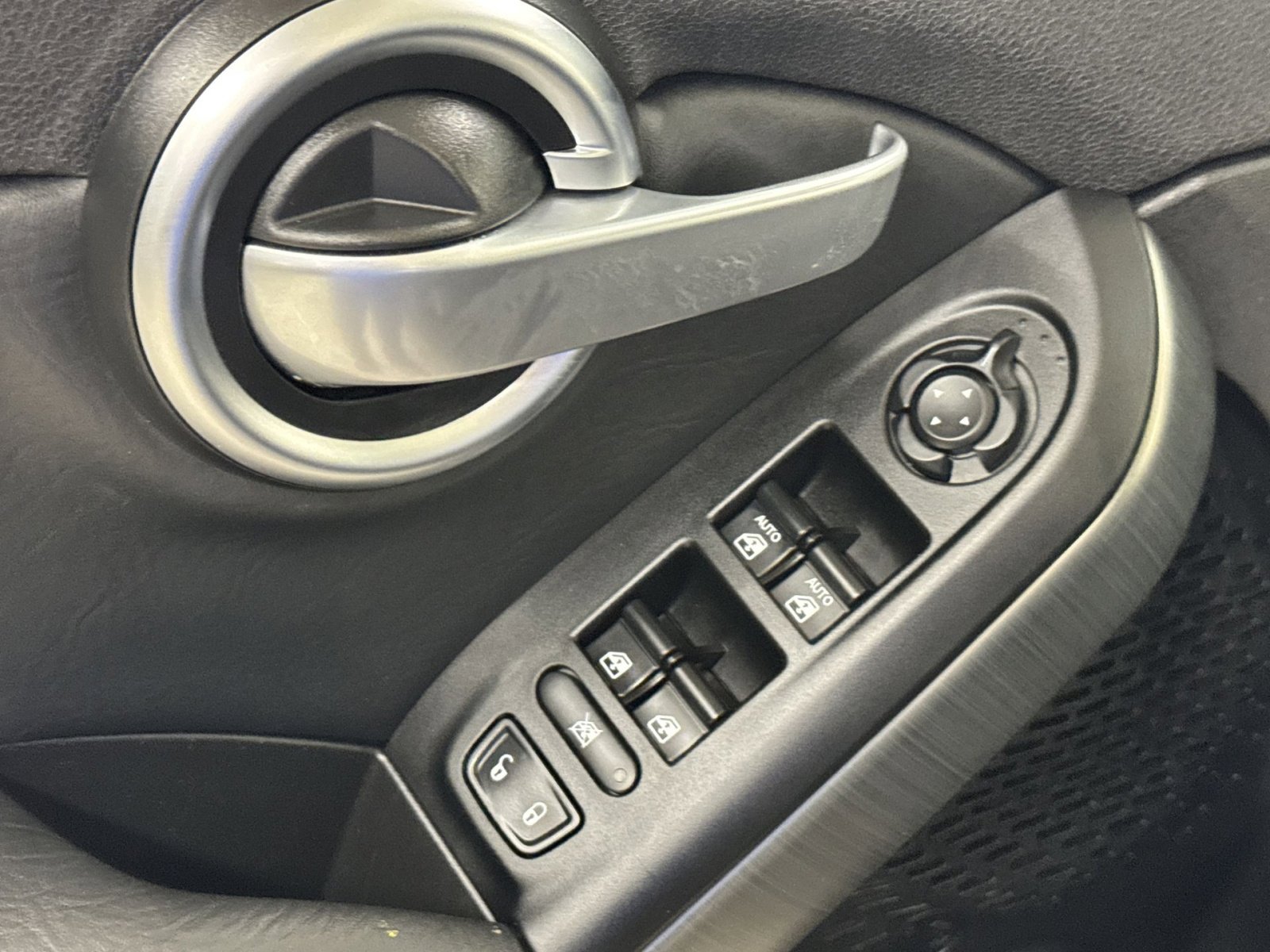 Used 2018 FIAT 500X Trekking image 19