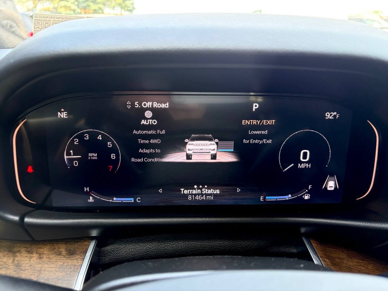 Used 2022 Jeep Grand Wagoneer Series II AWD/4WD image 24