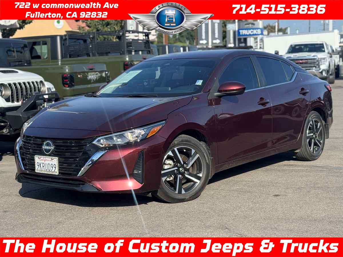 Used 2024 Nissan Sentra SV image 1
