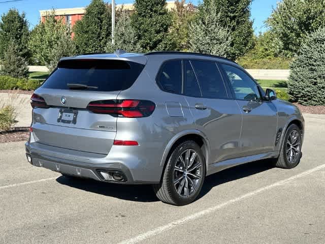 Used 2024 BMW X5 xDrive50e w/ M Sport Package AWD/4WD image 32