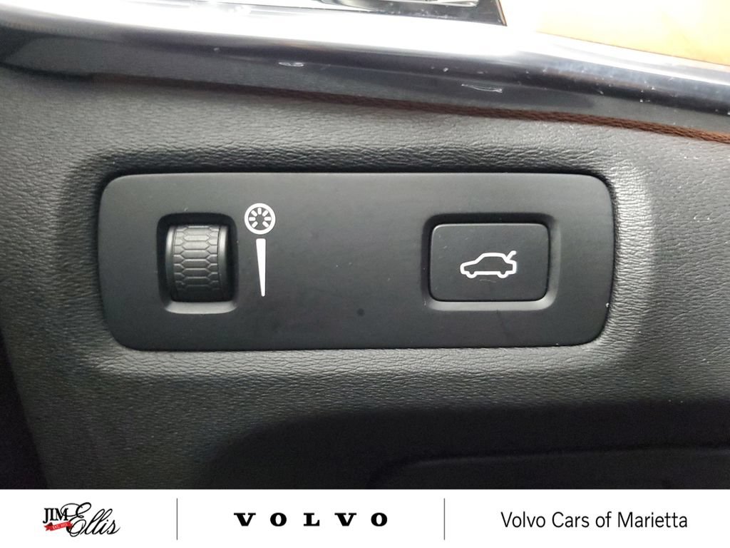 Used 2017 Volvo S90 T6 Inscription w/ Vision Package AWD/4WD image 35
