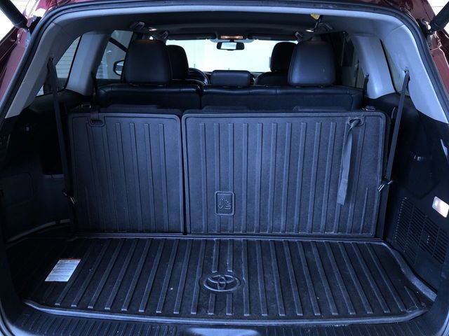 Used 2015 Toyota Highlander XLE AWD/4WD image 32