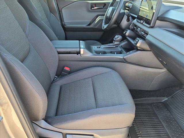 Used 2026 Toyota RAV4 SE w/ Convenience Package AWD/4WD image 20