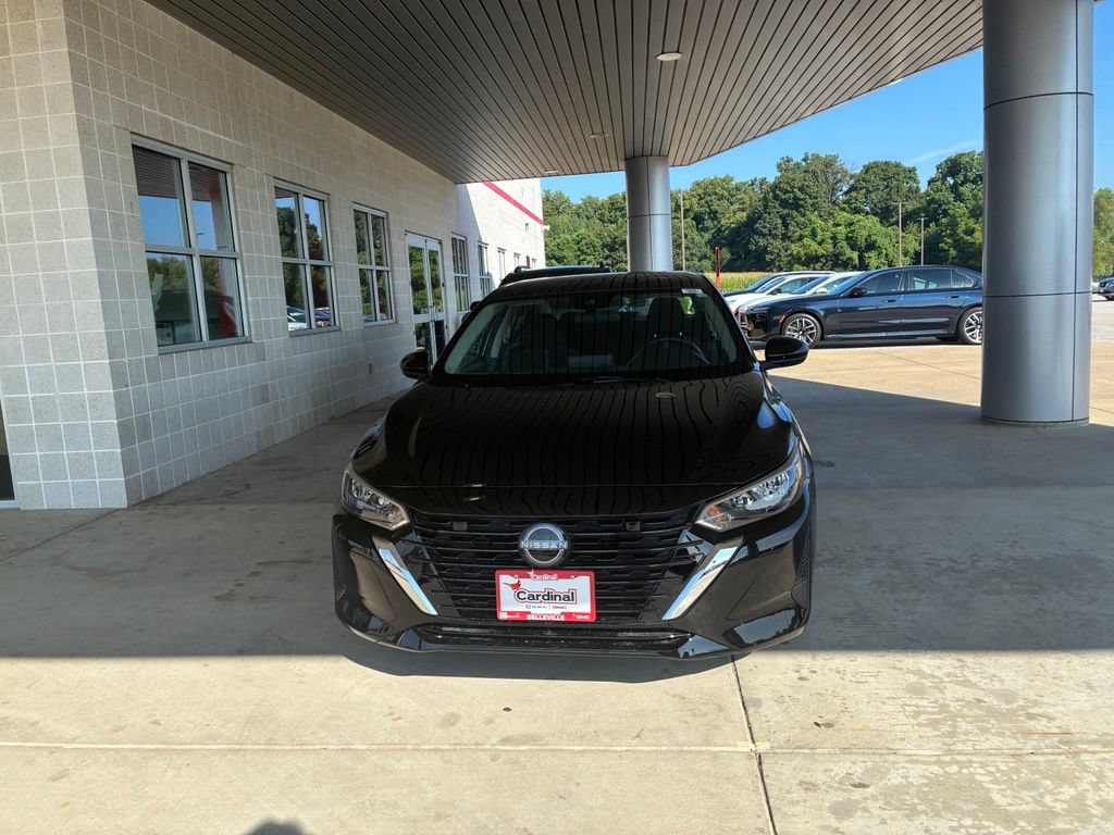 Used 2025 Nissan Sentra SV FWD image 8