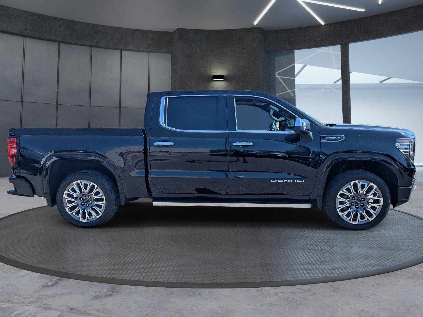 Used 2025 GMC Sierra 1500 Denali Ultimate AWD/4WD image 7