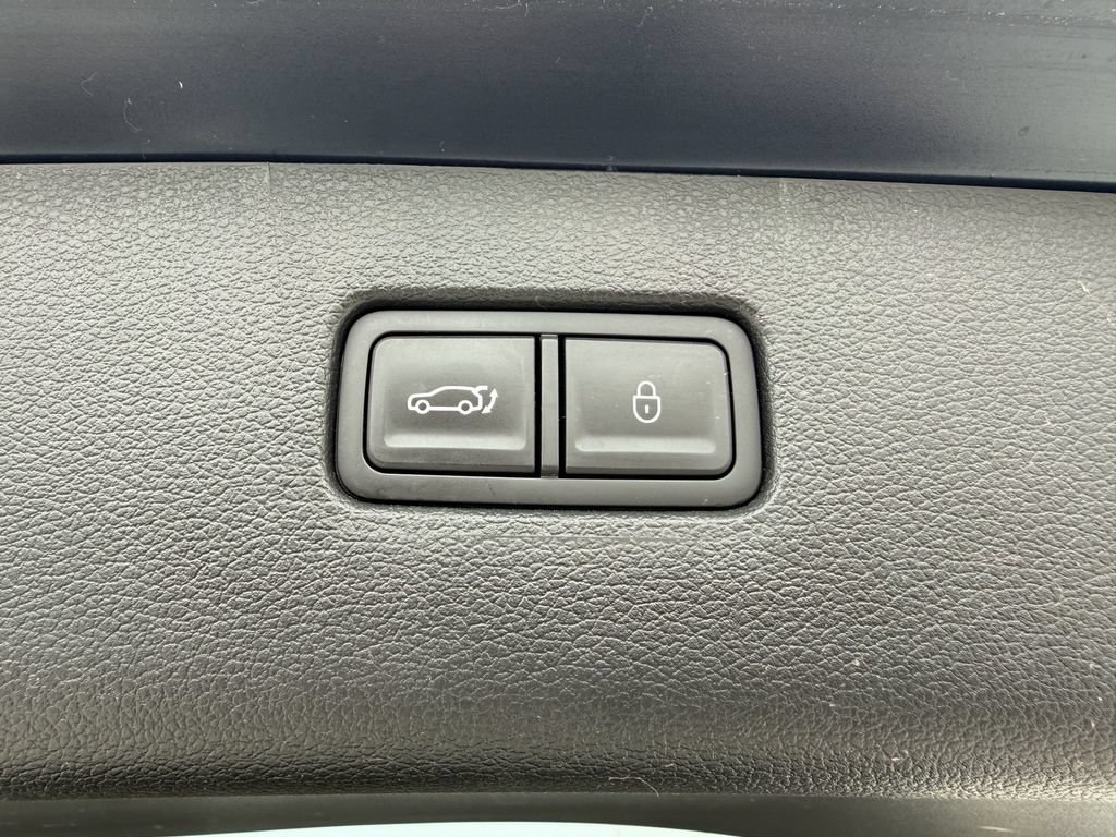Used 2025 Genesis GV80 2.5T Standard AWD/4WD image 28