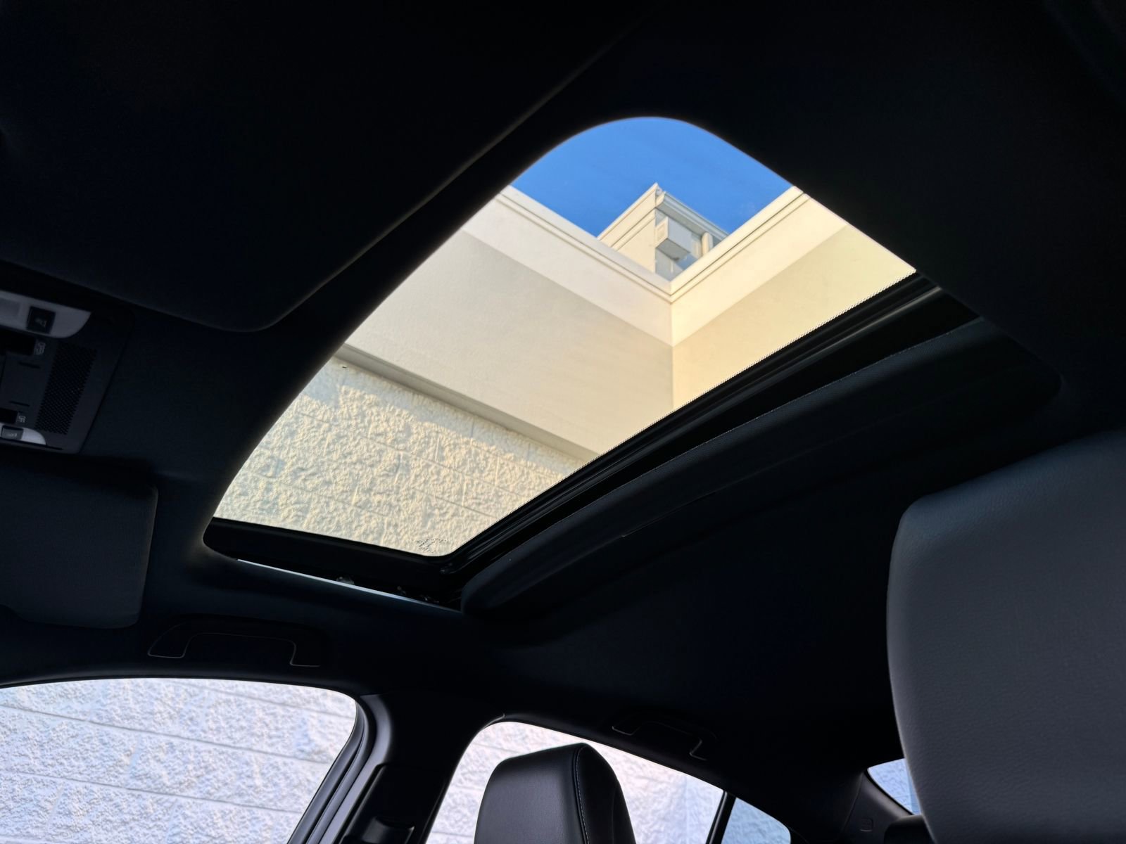 Used 2018 Acura ILX w/ Technology Plus & A-SPEC image 23