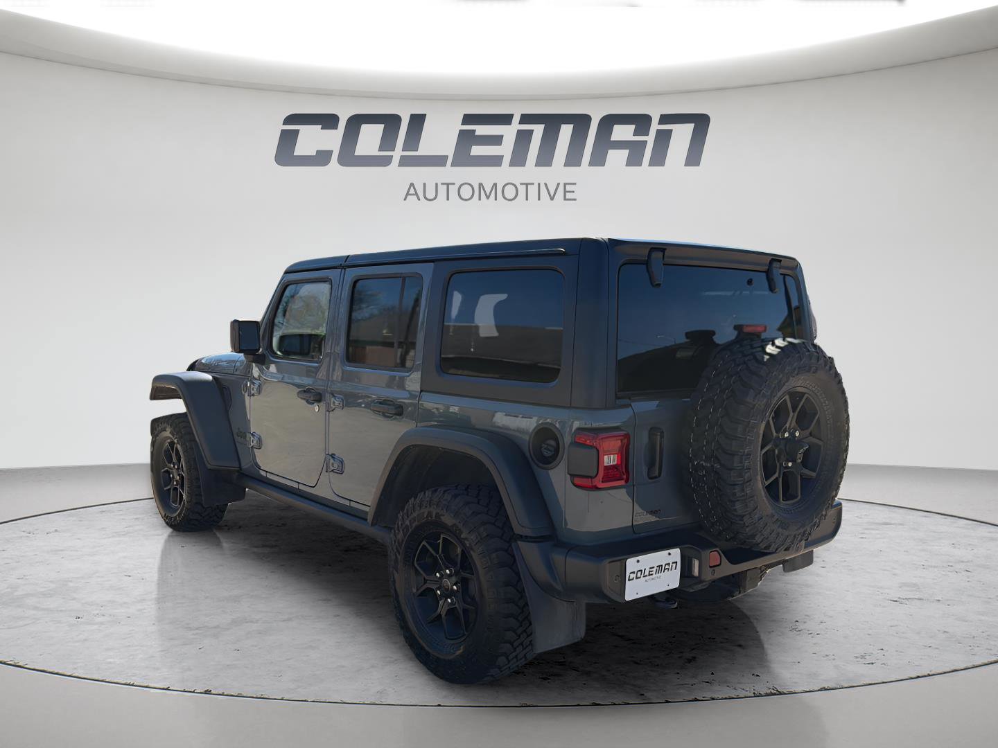 Used 2024 Jeep Wrangler Willys image 3