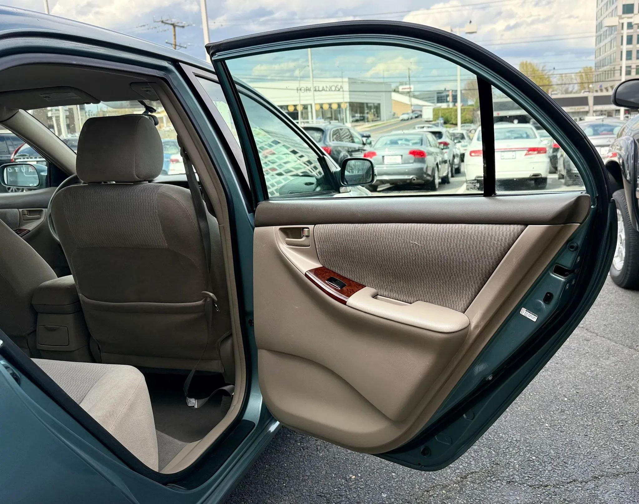 Used 2006 Toyota Corolla LE image 23