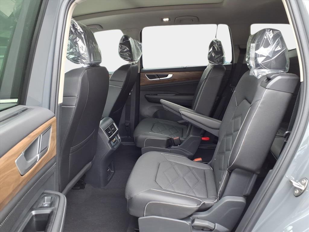 New 2026 Volkswagen Atlas SE image 12