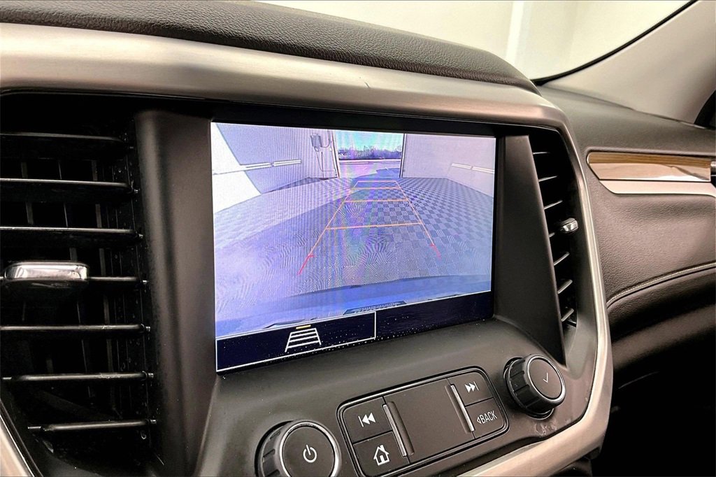 Used 2023 GMC Acadia SLE w/ Driver Convenience Package image 21