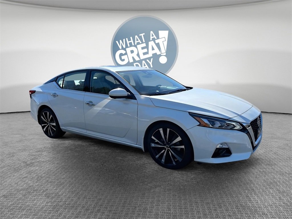 Used 2019 Nissan Altima 2.5 Platinum image 1