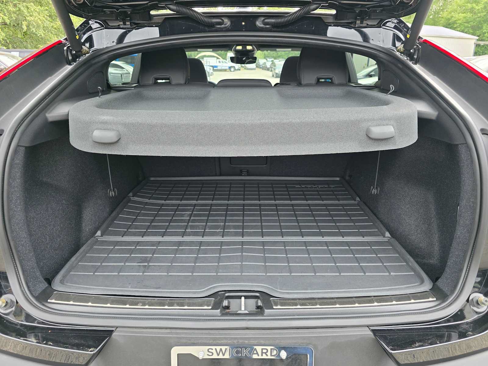 Certified 2023 Volvo C40 P8 Recharge Ultimate w/ Protection Package Premier AWD/4WD image 15