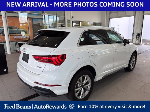 Used 2024 Audi Q3 2.0T Premium w/ Convenience Package AWD/4WD image 4